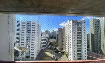 Imagem 3: 3 Quartos - 1 Suíte - Varanda - Dependência de Empregada - 2 Vagas de Garagem