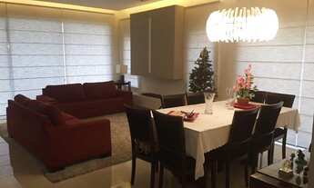 Imagem 2: Casa em Condomínio para Venda em Alphaville Santana de Parnaíba-SP