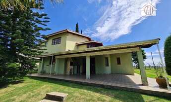 Imagem 3: Linda chácara com 04 quartos, pé direito alto, paisagismo, excelente bairro, piscina à ven