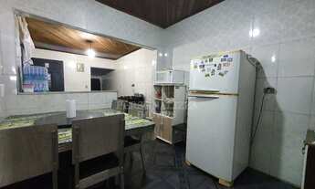 Imagem 5: Casa térrea com 3 edículas à venda, Bairro Vila Sta Maria (Agapeama). Casa principal possu