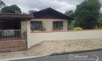 Imagem: Terreno com casa no bairro Bom Retiro