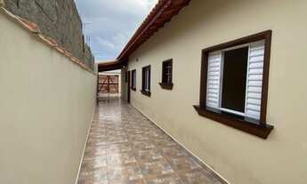 Imagem 6: ACEITA FGTS - Casa com churrasqueira e piscina! LEIA A DESCRIÇÃO COM ATENÇÃO