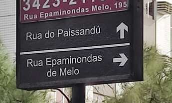 Imagem 4: Apartamento para aluguel e venda possui 300 m2, com 6 quartos no Derby