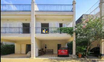 Imagem: Linda casa em condomínio com localização