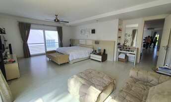 Imagem 5: Casa de condomínio para aluguel e venda possui 586 metros quadrados com 4 quartos