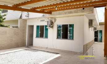 Imagem 2: Casa para venda tem 70 metros quadrados com 3 quartos em Morretes - Itapema - SC