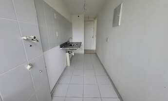 Imagem 3: Imóvel com 2 quartos sendo uma suíte localizado no Condomínio Mais Residencial Clube no Pe