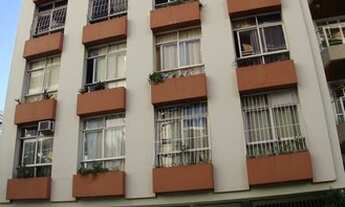 Imagem: 2 quartos 1 suite 1 vaga com armários