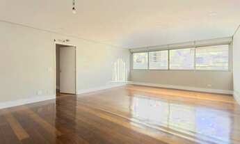 Imagem 2: Apartamento de 137m² com 3 Dormitórios, Sendo 1, no Itaim Bibi