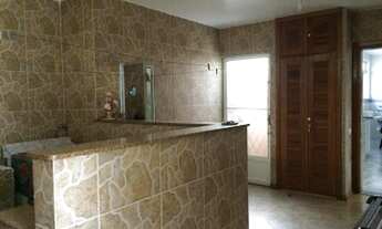 Imagem 7: TERESÓPOLIS - Bairro do Alto, excelente casa com 1500m2 de terreno, 5 suítes, piscina, sau