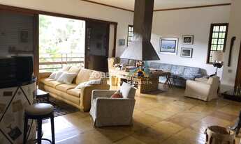 Imagem 2: TERESÓPOLIS - Casa Padrão - GOLFE