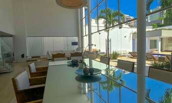 Imagem 3: Espetáculo de Casa com 600 metros, toda decorada, condomínio frente a praia da Barra da Ti