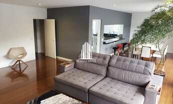 Imagem: Sala ampla integrado a sala de jantar e