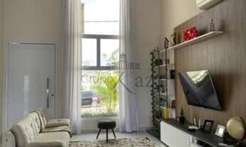 Imagem 2: Casa de condomínio à venda com 150m² com 3 quartos sendo 1 suíte