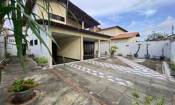 Imagem 2: Casa Duplex a venda no Cambeba com 6 quartos