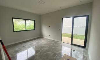 Imagem 2: Casa para venda tem 200 metros quadrados com 3 quartos em Albuquerque - Teresópolis - RJ