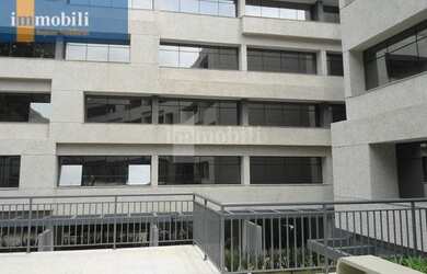 Imagem 3: CONJUNTO COMERCIAL AO LADO DO SHOPPING GRANJA VIANA COM 2 VAGSAS