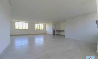 Imagem 3: Cobertura com seis quartos, três suítes, uma semi-suíte e quatro vagas de garagem no bairr