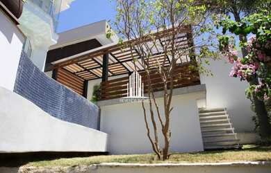 Imagem 6: CASA ALPHAVILLE/ 4 SUITES / PISCINA / 6 VAGAS DE CARRO / AR CONDICIONADO