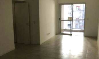 Imagem 5: Em Florianópolis no Centro 2 Dormitórios sendo 1 suíte, sacada com churrasqueira, vaga pa