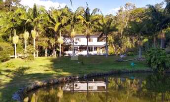 Imagem: CHÁCARA EM CAUCAIA DO ALTO COM FONTE DE