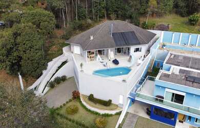 Imagem 2: Casa de condomínio térrea para venda com 350 metros quadrados com 4 quartos