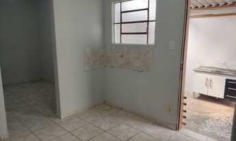 Imagem 2: Casa Jardim Urano R$ 750,00 - São José do Rio Preto/SP