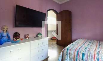 Imagem 7: Casa à Venda - Vila Galvão, 3 Quartos, 234 m2