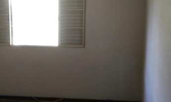 Imagem 3: Casa para venda tem 190 metros quadrados com 2 quartos em Vila Romão - Salto - São Paulo