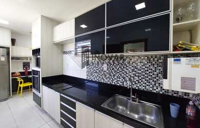 Imagem 4: Casa de vila para venda com 4 quartos em Santa Rosa - Niterói - RJ