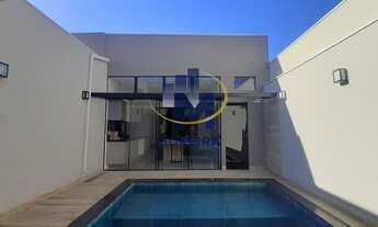 Imagem: Casa térrea com piscina - Locação