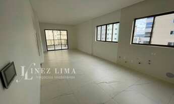 Imagem 2: Apartamento para Venda em Itapema, meia praia, 3 dormitórios, 3 suítes, 4 banheiros, 4 vag