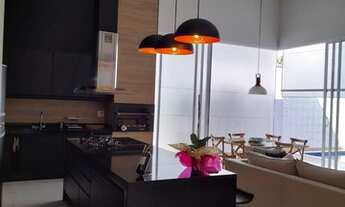 Imagem 6: Casa para Venda em Araras, Jardim Nova Europa, 3 dormitórios, 2 suítes, 5 banheiros, 2 vag