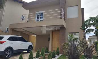 Imagem: EXCELENTE RESIDÊNCIA COM PORTEIRA FECHADA