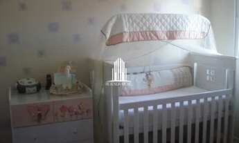 Imagem 2: Casa com três dormitórios (1 suíte), dois banheiros, um lavabo, sala (estar e jantar), coz