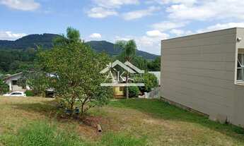 Imagem 5: Terreno com aclive e frente sul em Picada Café, na serra gaúcha