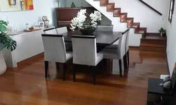 Imagem: LINDA CASA NA REGIÃO OCEANICA