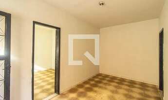 Imagem: Casa para Aluguel - Campo Grande, 2 Quartos