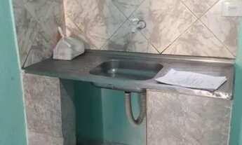 Imagem 3: Casa com 1 dormitório para alugar, 25 m² por R$ 550,00/mês - Parque Pinheiros - Taboão da