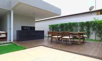 Imagem 4: Casa de condomínio sobrado para aluguel possui 380 metros quadrados com 5 quartos