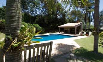 Imagem 6: Casa de condomínio sobrado para venda tem 450 metros quadrados com 5 quartos