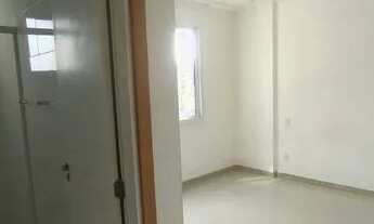 Imagem 2: 03 quartos* 01 suíte* banheiro social*cozinha* área de serviço* Cód: 3457 R