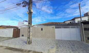 Imagem 3: Casa para Venda em João Pessoa, Ernesto Geisel, 3 dormitórios, 1 suíte, 2 banheiros, 2 vag