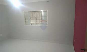 Imagem 3: Casa para venda possui 225 metros quadrados com 4 quartos