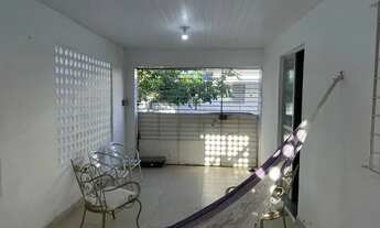 Imagem 2: Casa para venda tem 240 metros quadrados com 4 quartos em Arruda - Recife - PE