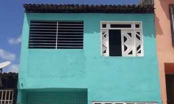 Imagem 1: Três casas a venda