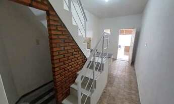 Imagem 5: Casa com 4 quartos para alugar no bairro Jardim Iracema - Fortaleza/Ceará