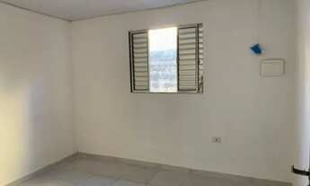 Imagem 3: Casa com 1 dormitório para alugar por R$ 1.100/mês - Nova Gerti - São Caetano do Sul/SP