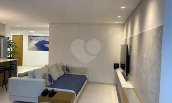 Imagem 2: Apartamento Mobiliado com 3 Dormitórios, Vista Panorâmica da Praia Astúrias - Guarujá