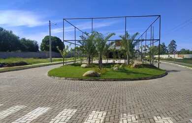 Imagem 3: Casa Duplex 4/4 suítes, 2 vagas, Piscina, Portaria 24:00hs, Abrantes R$950.000,00